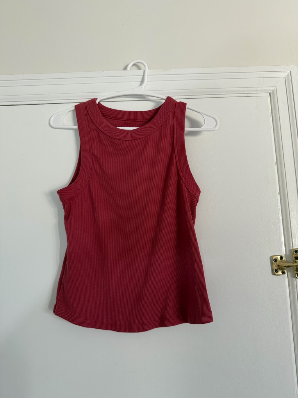 Old Navy Sleeveless Ribbed Tank Top - Burgundy